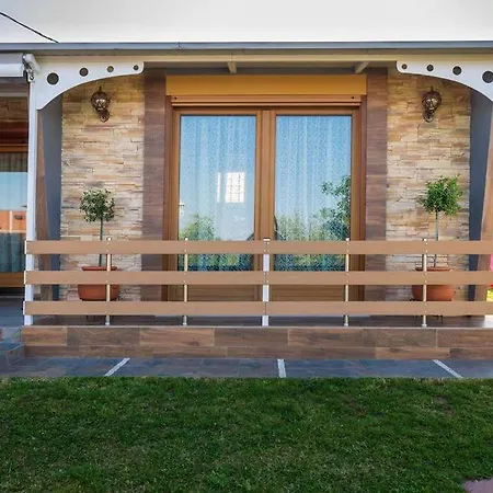 Zikas Family's House